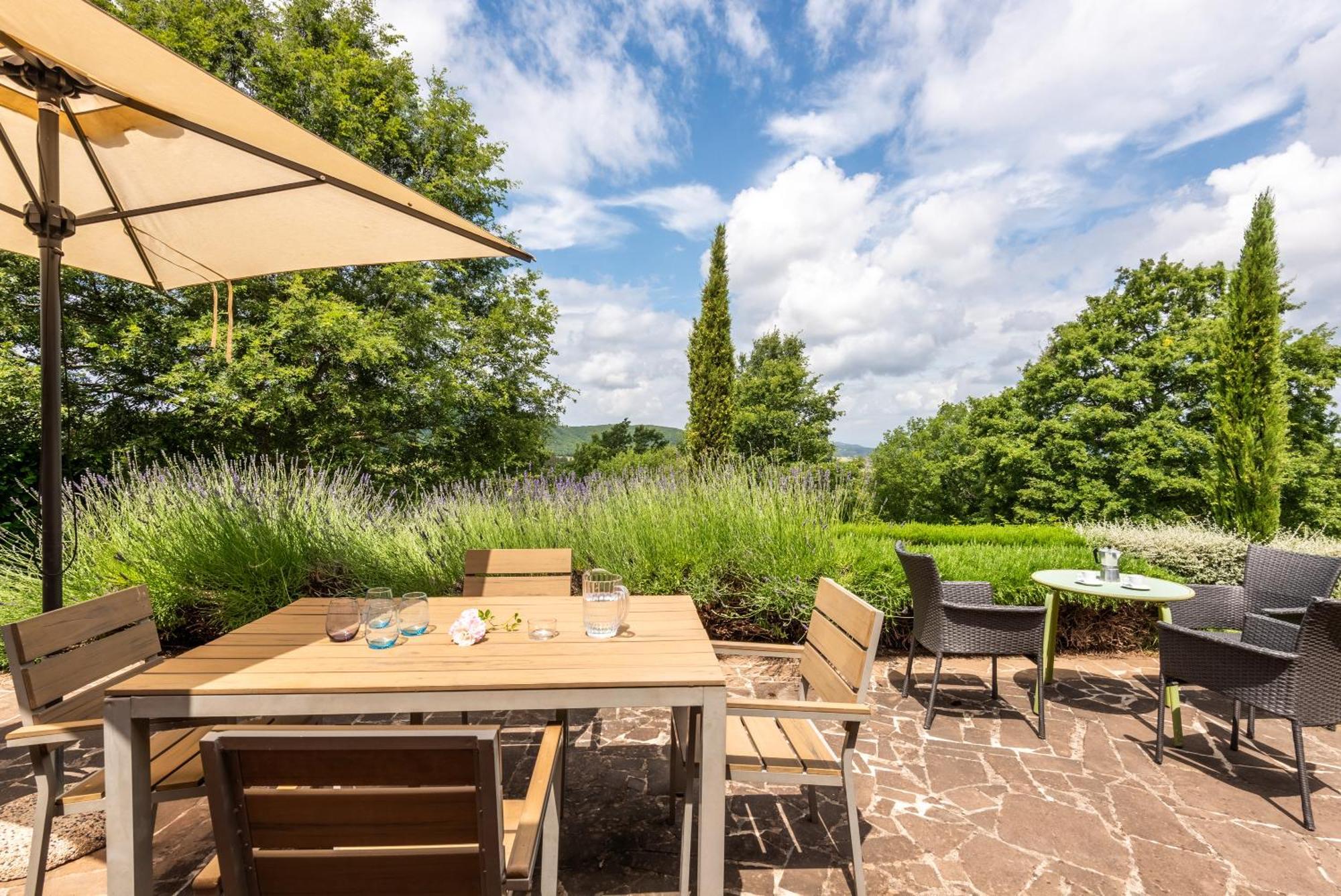 Cignella Garden In Tuscany Hotel
