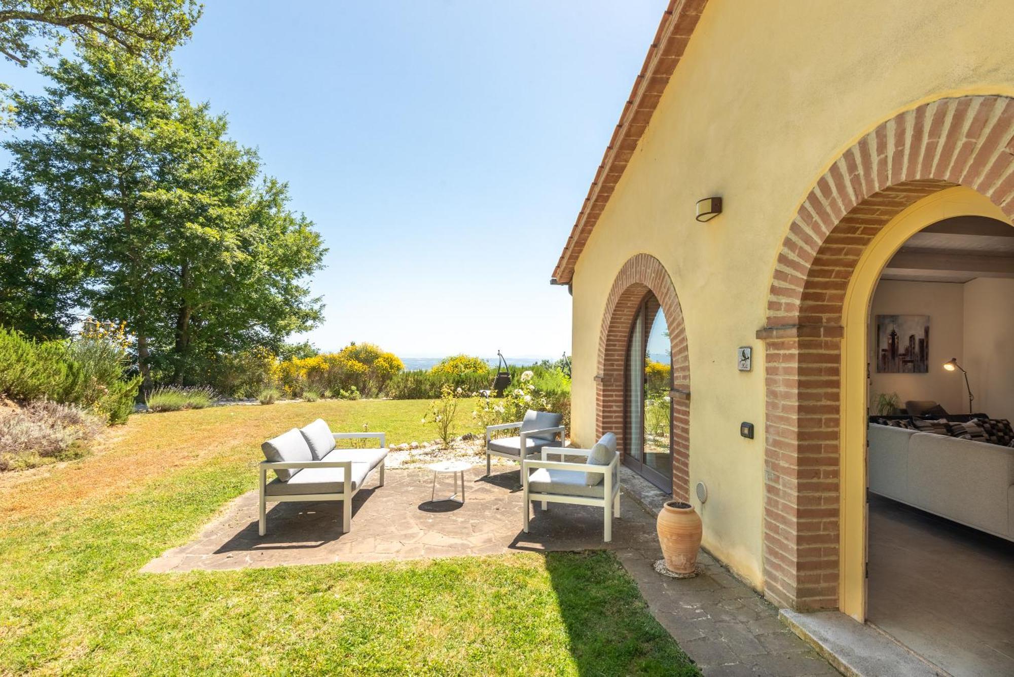 Cignella Garden In Tuscany Hotel