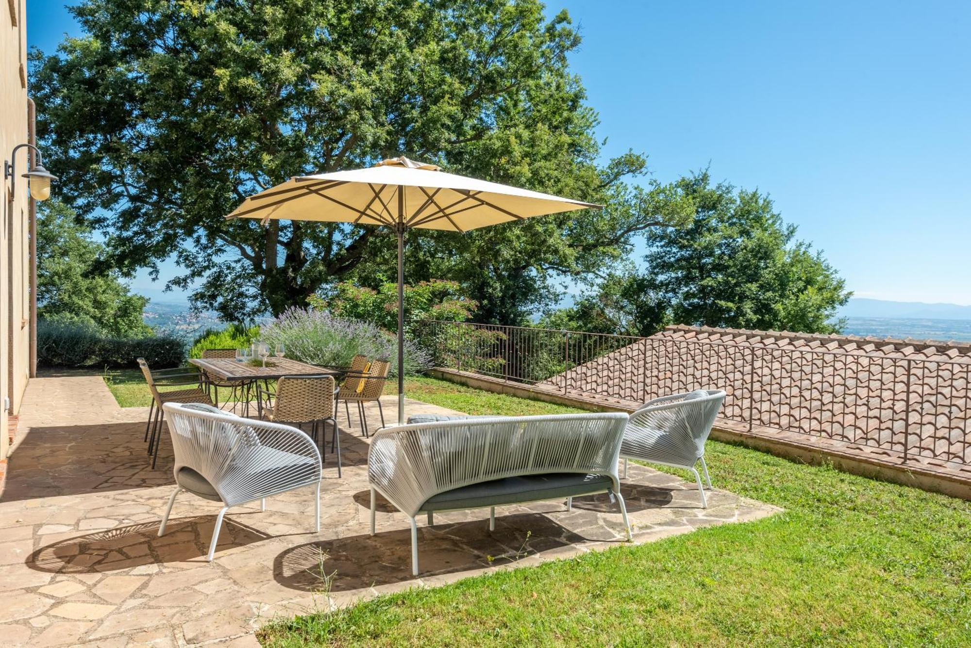 Hotel Cignella Garden In Tuscany Trequanda