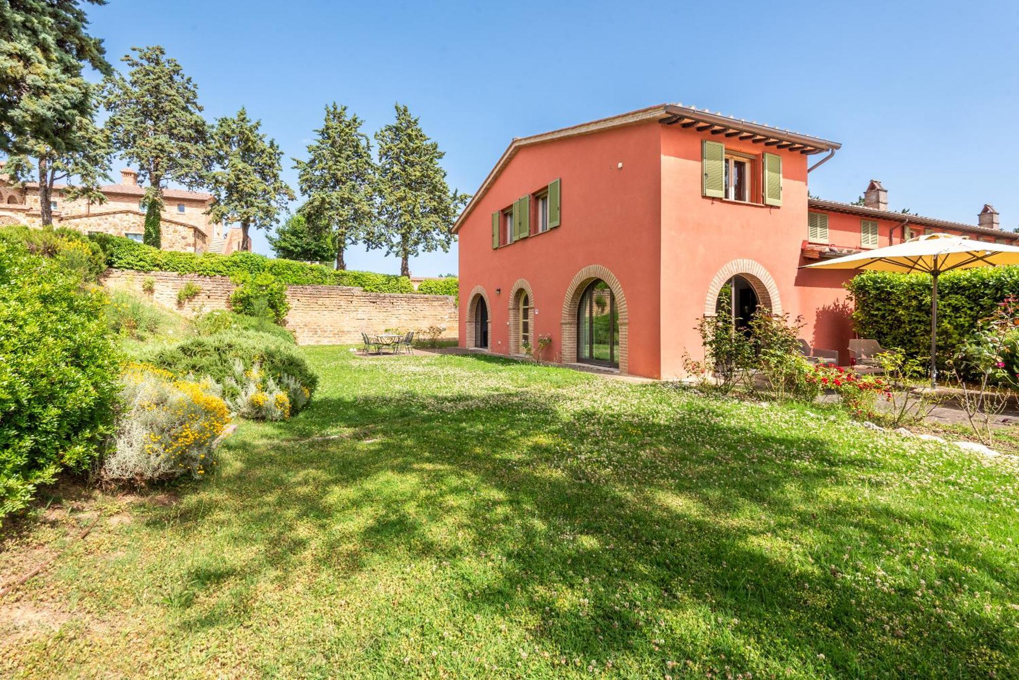 Cignella Garden In Tuscany Hotel 2*